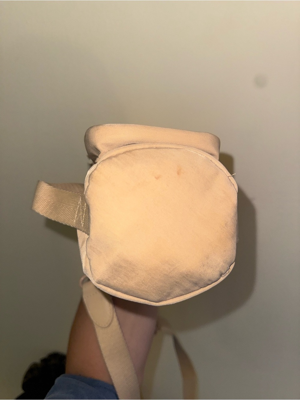BEIS Neutral Beige Crossbody Bottle Sling with Adjustable Strap - Picture 5 of 6